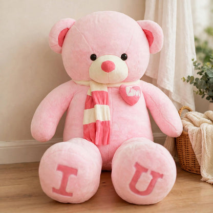 L'ours en peluche géant avec T-shirt ou foulard